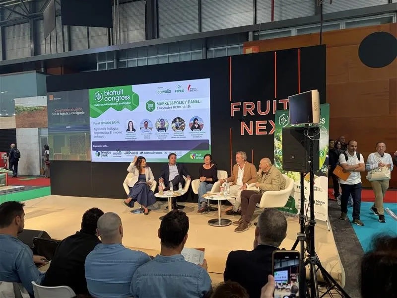 A panel session on stage at Fruit Attraction